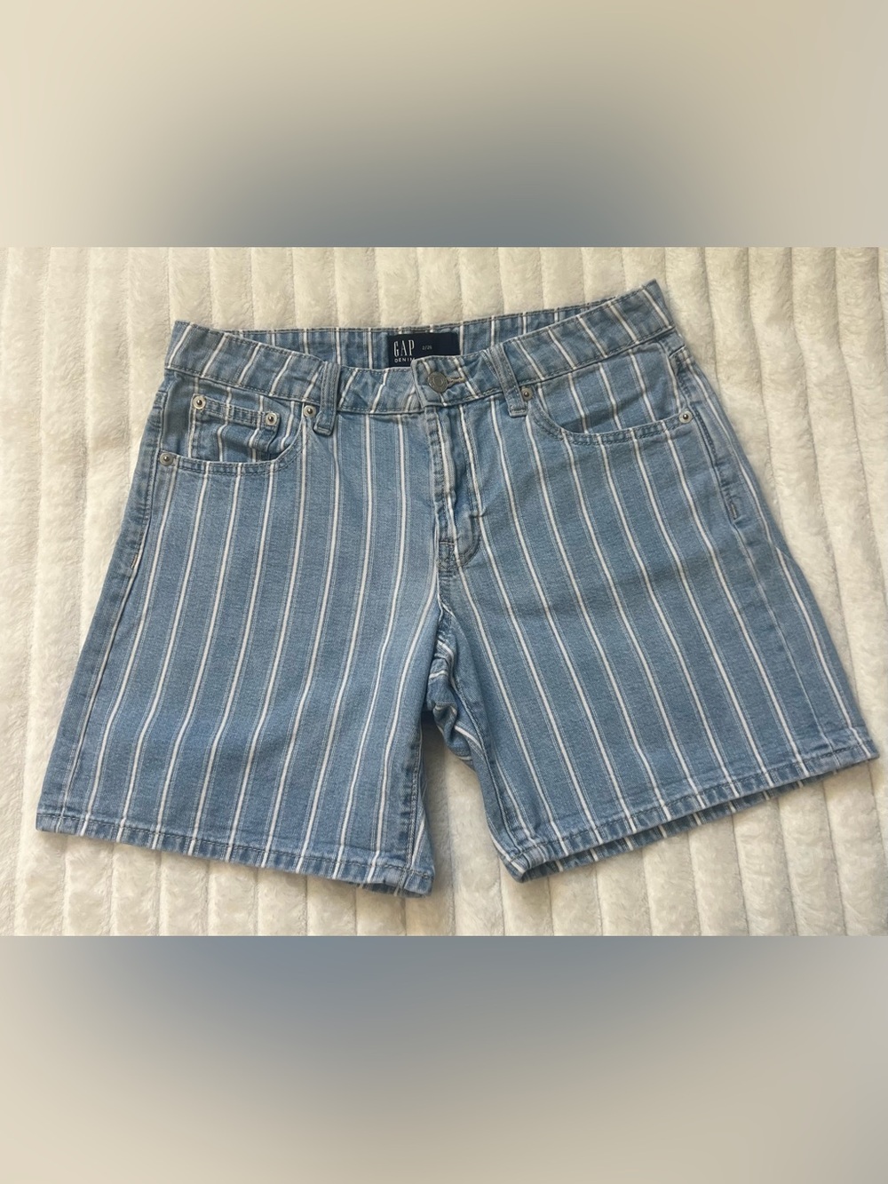 GAP Light Blue Striped Denim Shorts 2/26